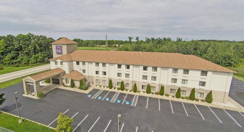 酒店 Sleep Inn & Suites Near I 90 And Ashtabula