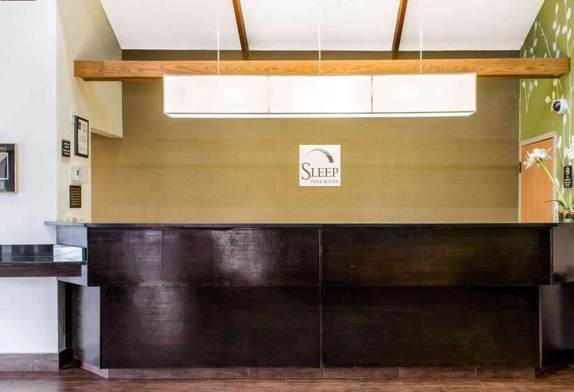 هتل Sleep Inn & Suites