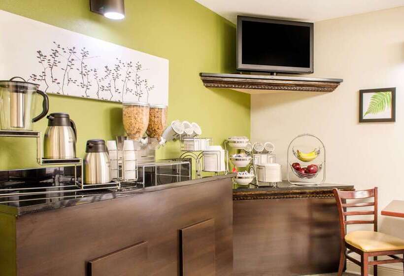 هتل Sleep Inn & Suites