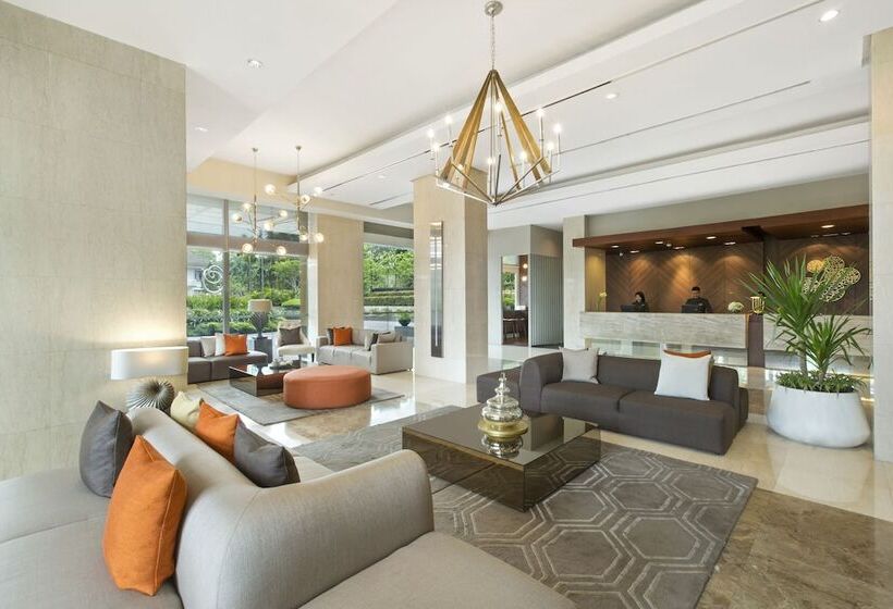 ホテル Somerset Berlian Jakarta