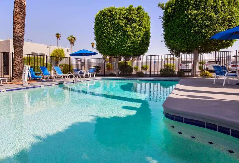 Surestay Hotel By Best Western Phoenix Airport