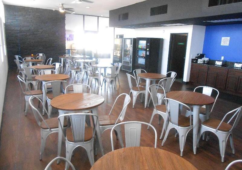 Surestay Hotel By Best Western Phoenix Airport