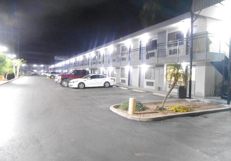 Surestay Hotel By Best Western Phoenix Airport