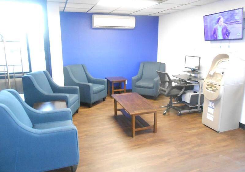 Surestay Hotel By Best Western Phoenix Airport