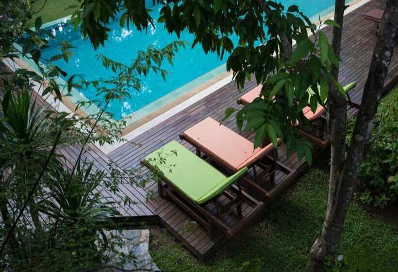 Отель Taladya Chiang Mai Homestay