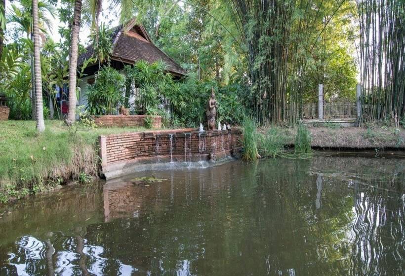 Отель Taladya Chiang Mai Homestay