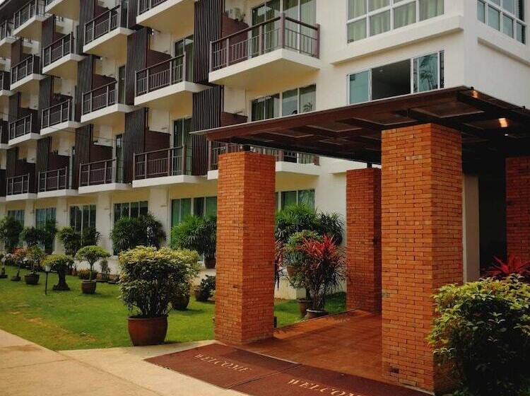 호텔 Teak Garden Resort, Chiang Rai