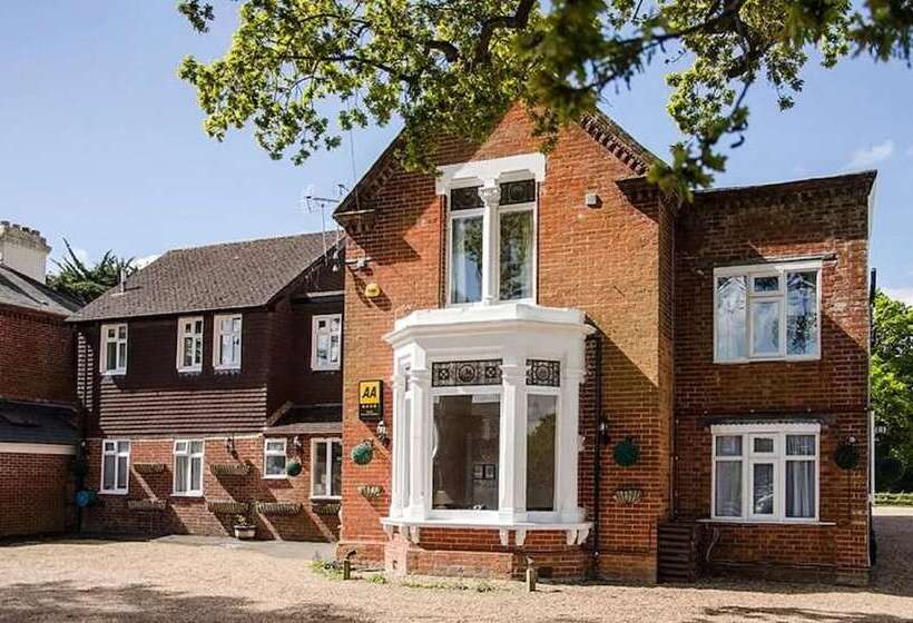 בית מלון כפרי The Emsworth B&b