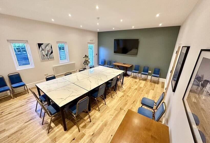 בית מלון כפרי The Emsworth B&b