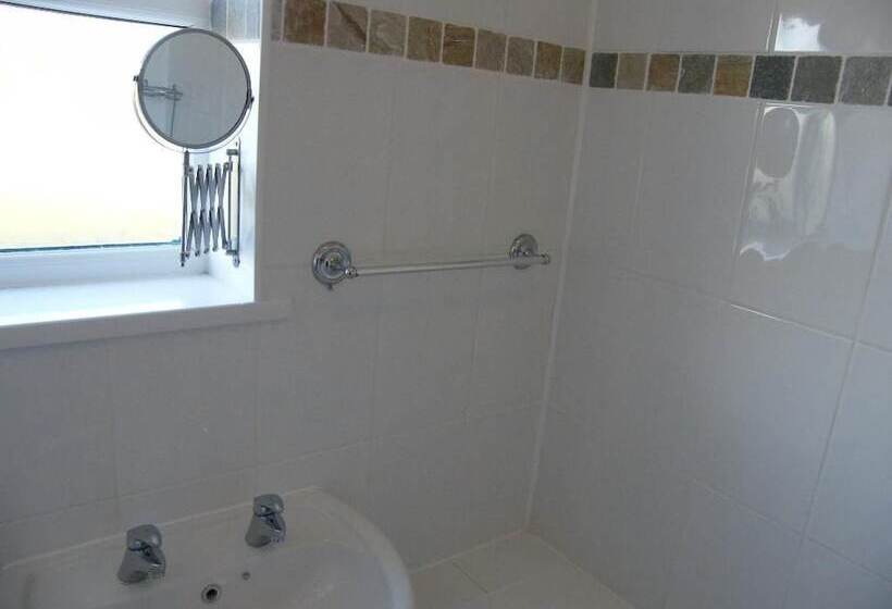 בית מלון כפרי The Emsworth B&b