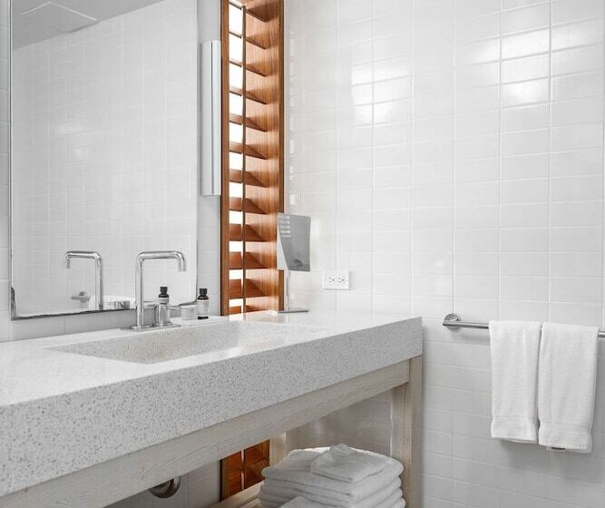 فندق Hilton Vacation Club The Modern Honolulu