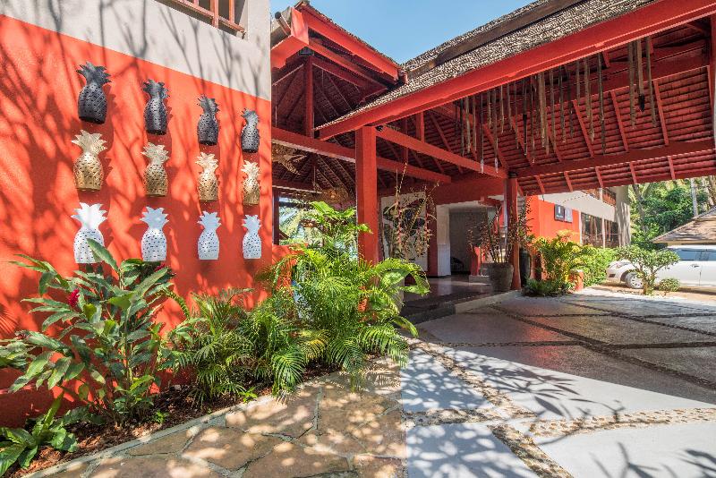 酒店 The Sunset Beach Resort & Spa Taling Ngam