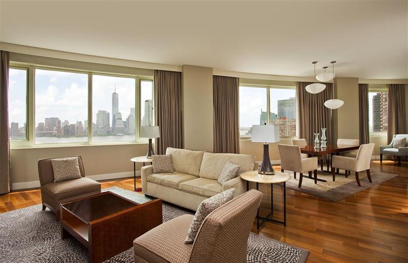 בית מלון כפרי The Westin Jersey City Newport