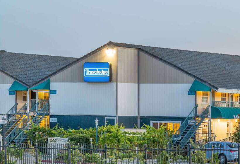 호텔 Travelodge By Wyndham Fairfield/napa Valley