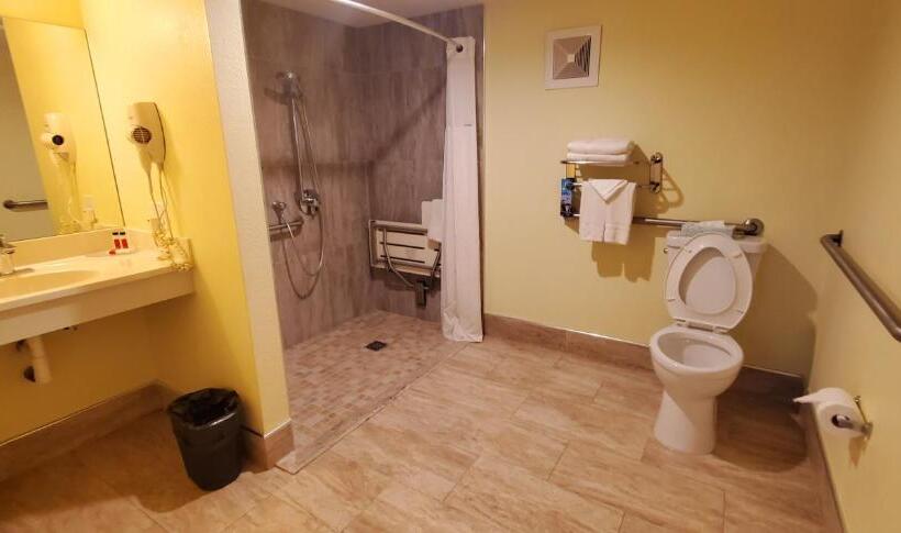 호텔 Travelodge By Wyndham Fairfield/napa Valley