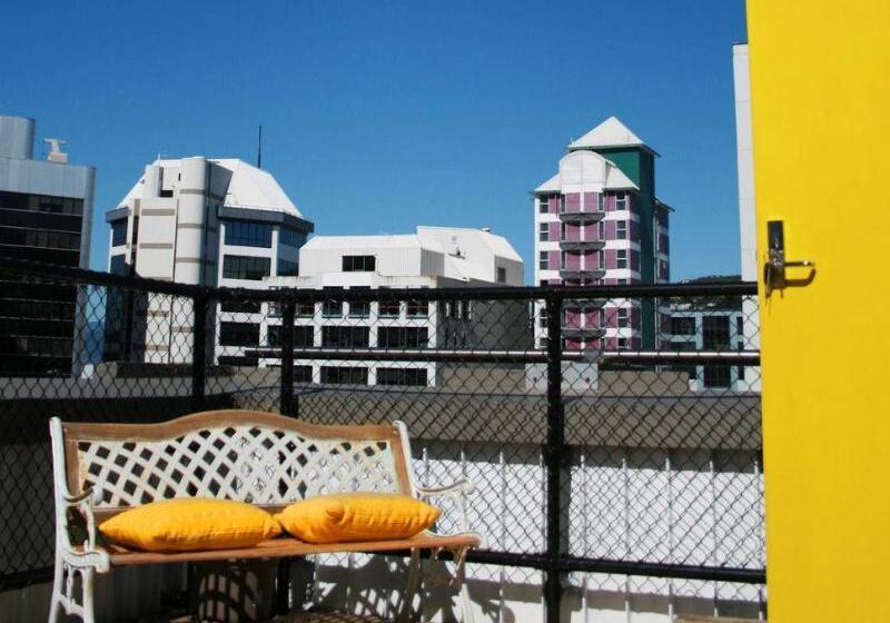 בית מלון כפרי Trinity