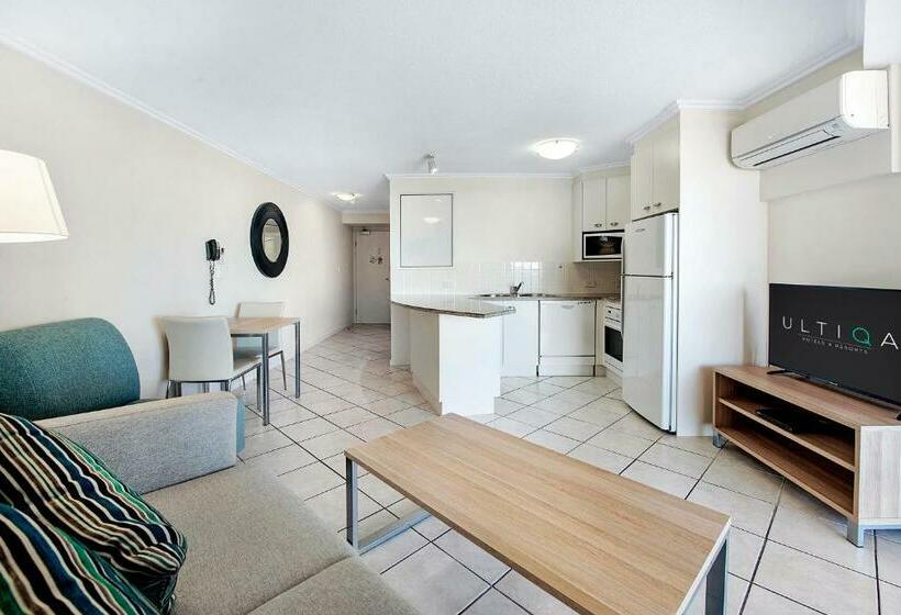 Отель Ultiqa Shearwater Resort