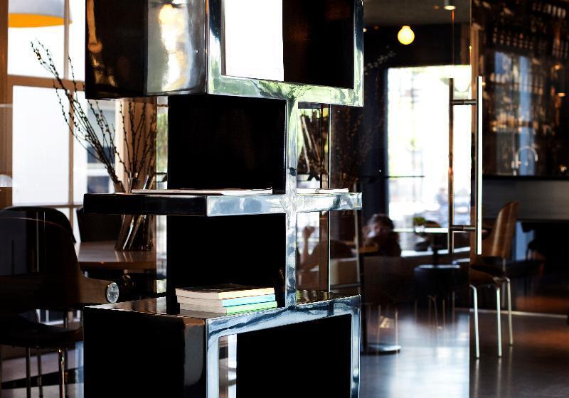 فندق V Frederiksplein