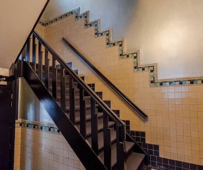 فندق V Frederiksplein