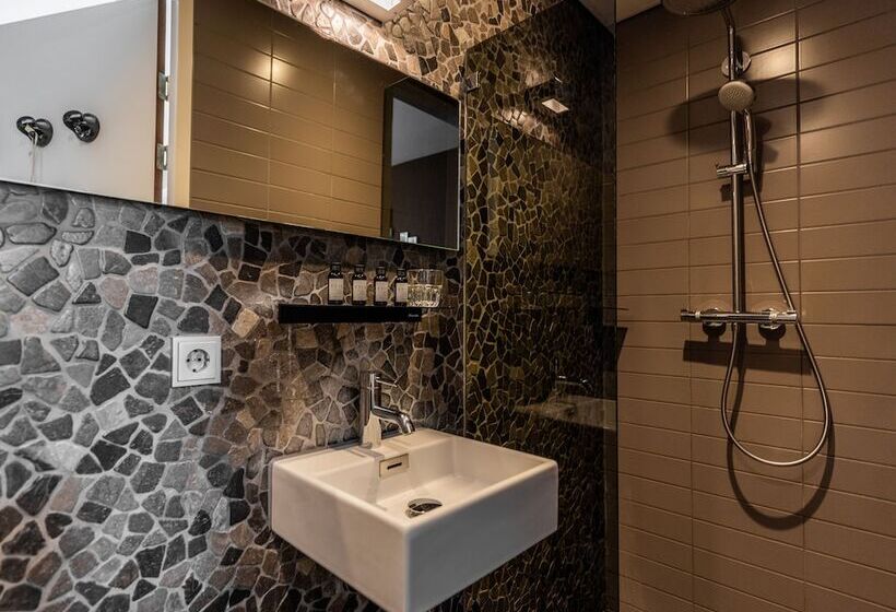 فندق V Frederiksplein