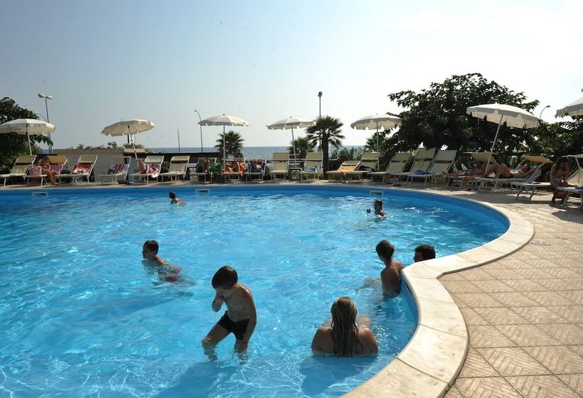 호텔 Villaggio Club Eden