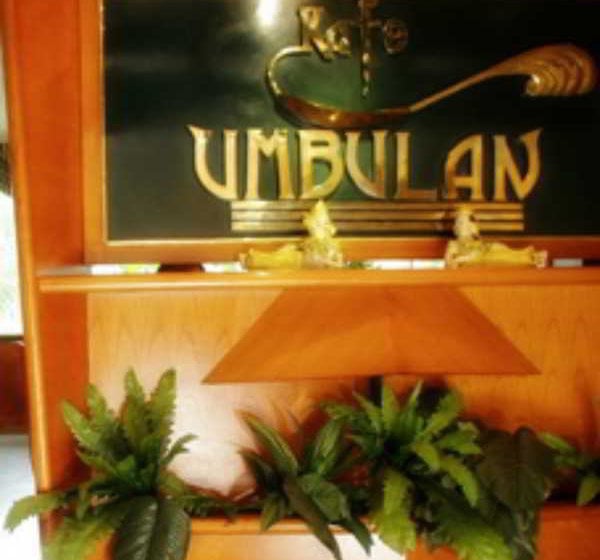 فندق Weta International  Surabaya