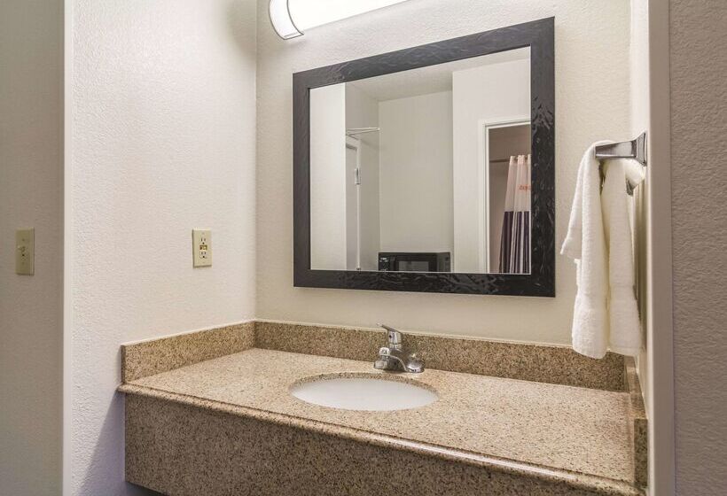 ホテル Wingate By Wyndham Brunswick Ga I 95