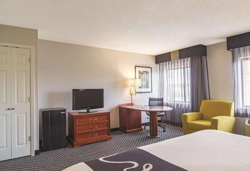 ホテル Wingate By Wyndham Brunswick Ga I 95