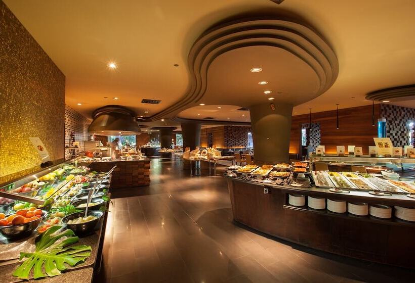 Lopesan Baobab Resort