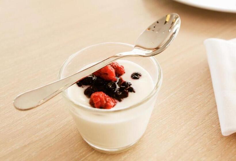 Sunprime Atlantic View Suite & Spa