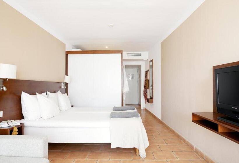 Sunprime Atlantic View Suite & Spa