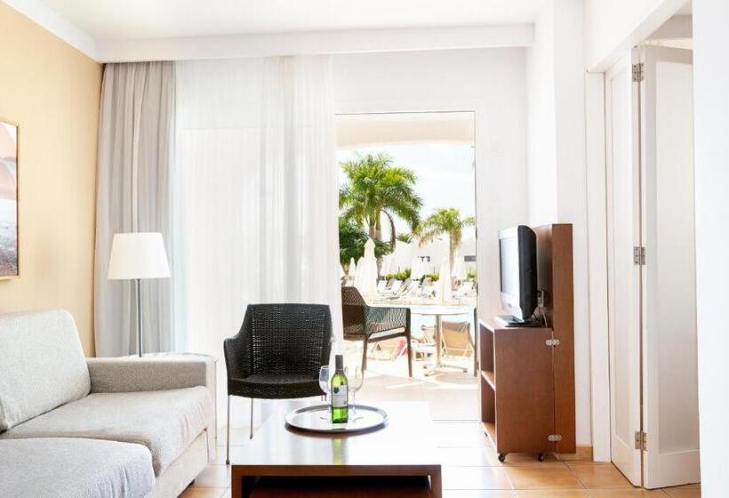 Sunprime Atlantic View Suite & Spa