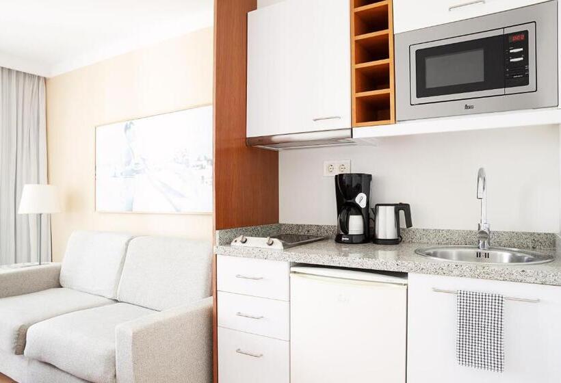 Sunprime Atlantic View Suite & Spa