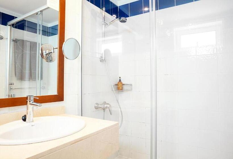 Sunprime Atlantic View Suite & Spa