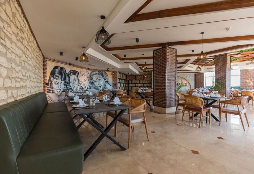 Sunrise Diamond Beach Resort Grand Select