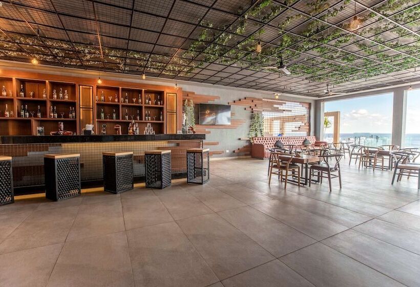 Sunrise Diamond Beach Resort Grand Select