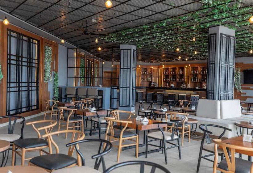 Sunrise Diamond Beach Resort Grand Select