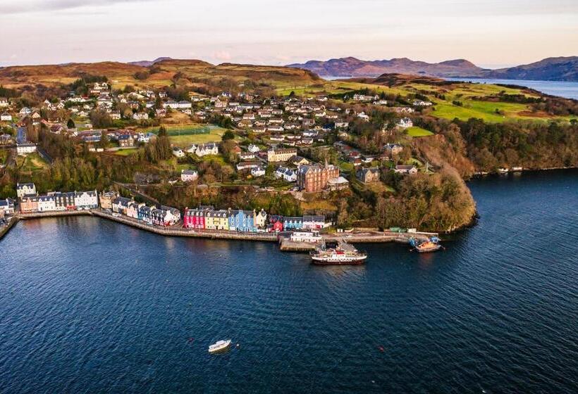 Western Isles Hotel