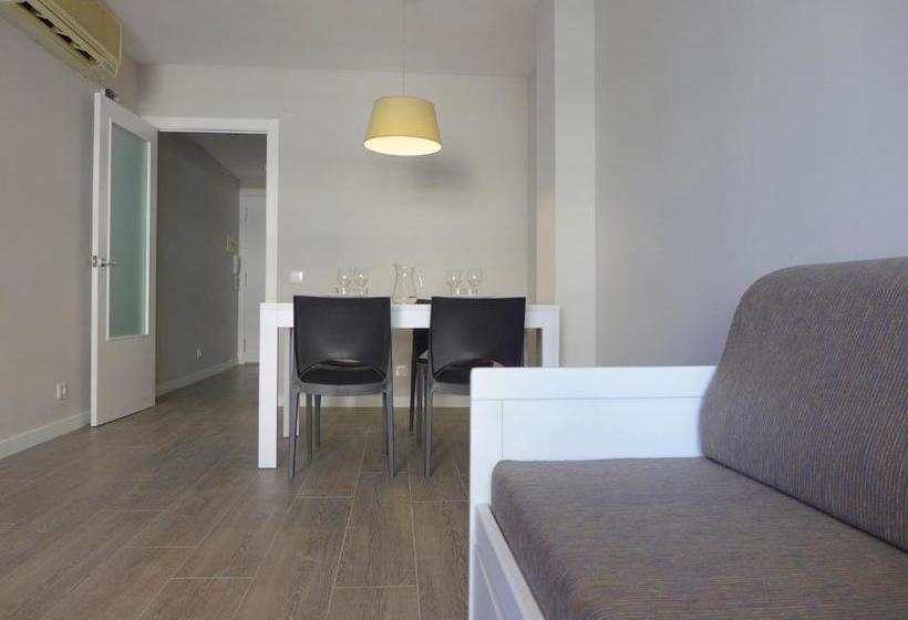 Rentalmar Zahara Family Suites