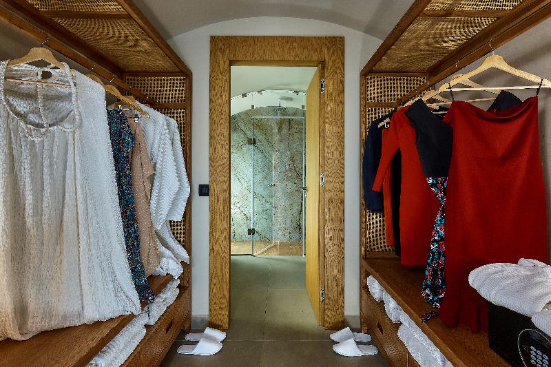 Отель Castello Infinity Suites   Adults Only