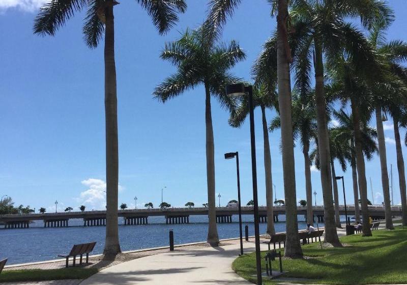 فندق Icon Brickell Suites By Vesper