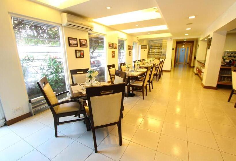 호텔 Trace Suites By Sms Hospitality