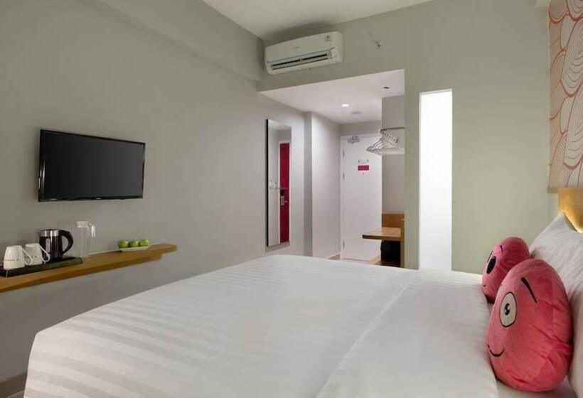 Favehotel Karawang