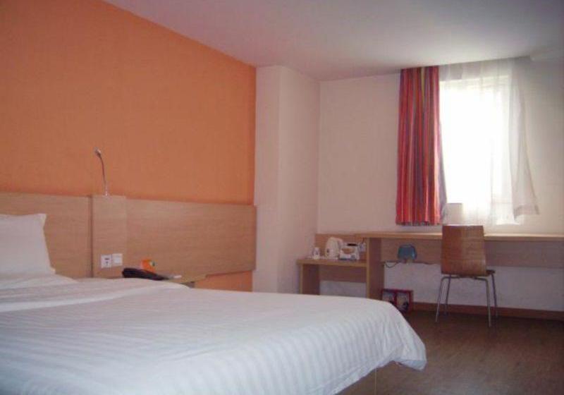 Hotel 7days Inn Zigong Huidong Centre Branch