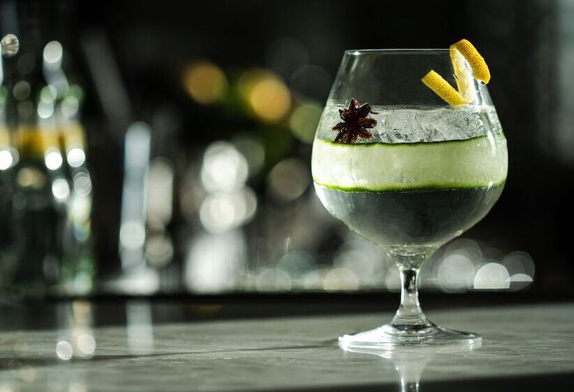 Ac Hotel By Marriott Miami Dadeland