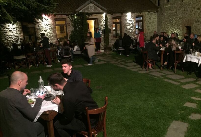 בית מלון כפרי Agios Germanos