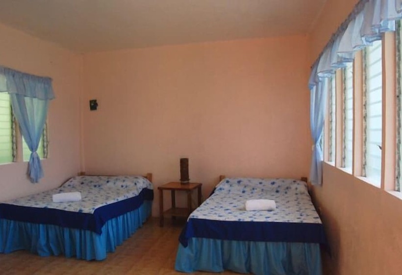 هتل Aglicay Beach Resort