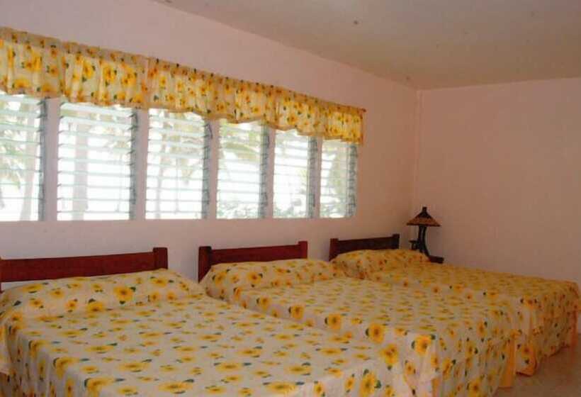 فندق Aglicay Beach Resort