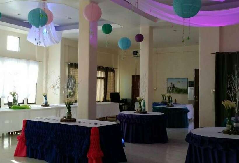 فندق Aglicay Beach Resort