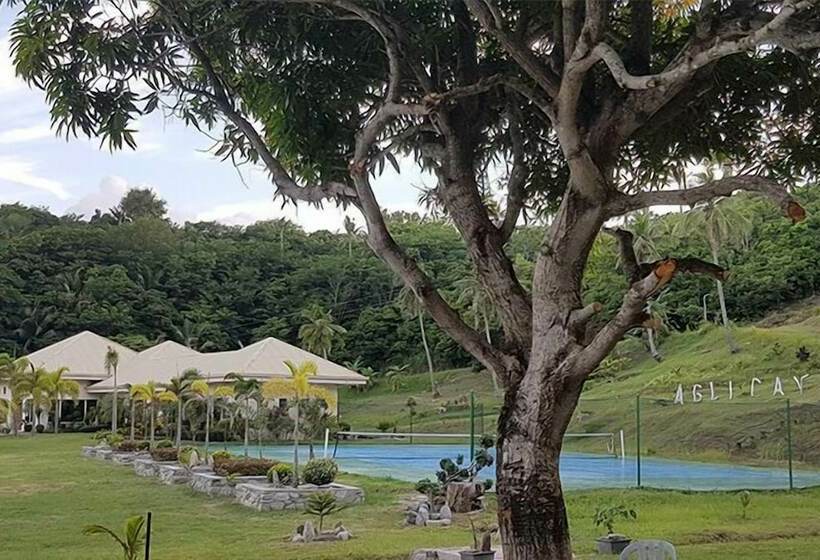 فندق Aglicay Beach Resort